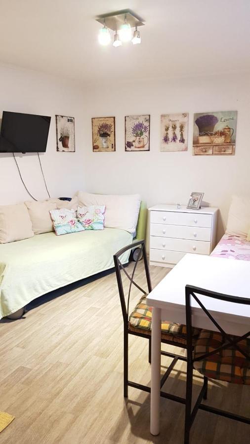 Apartamento Dům V Podzámčí Mělník Exterior foto