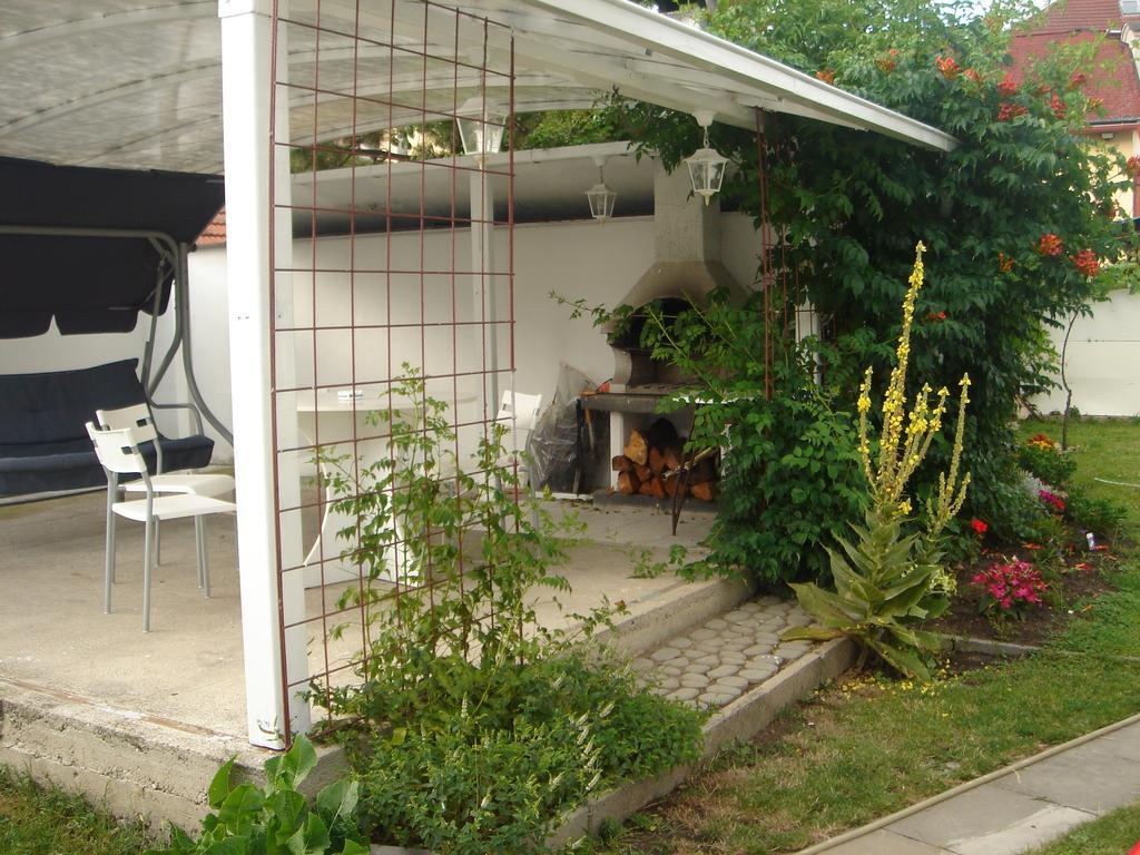 Apartamento Dům V Podzámčí Mělník Exterior foto